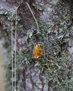 Leaf Resin Necklace