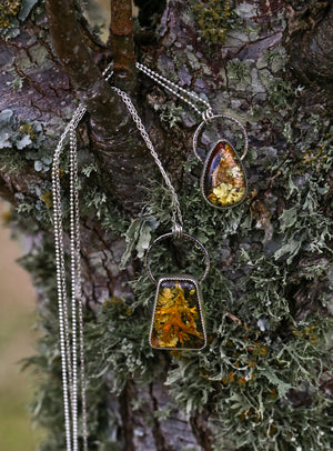 Teardrop Leaf Resin Necklace