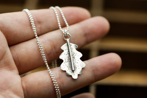 Silver Oak Leaf Pendant